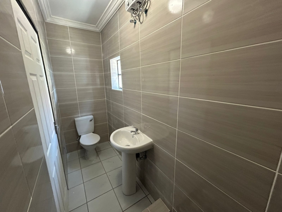 To Let 1 Bedroom Property for Rent in Bedworth Park Gauteng