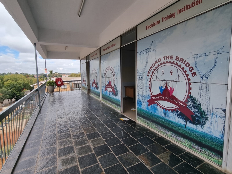 To Let commercial Property for Rent in Florida Gauteng