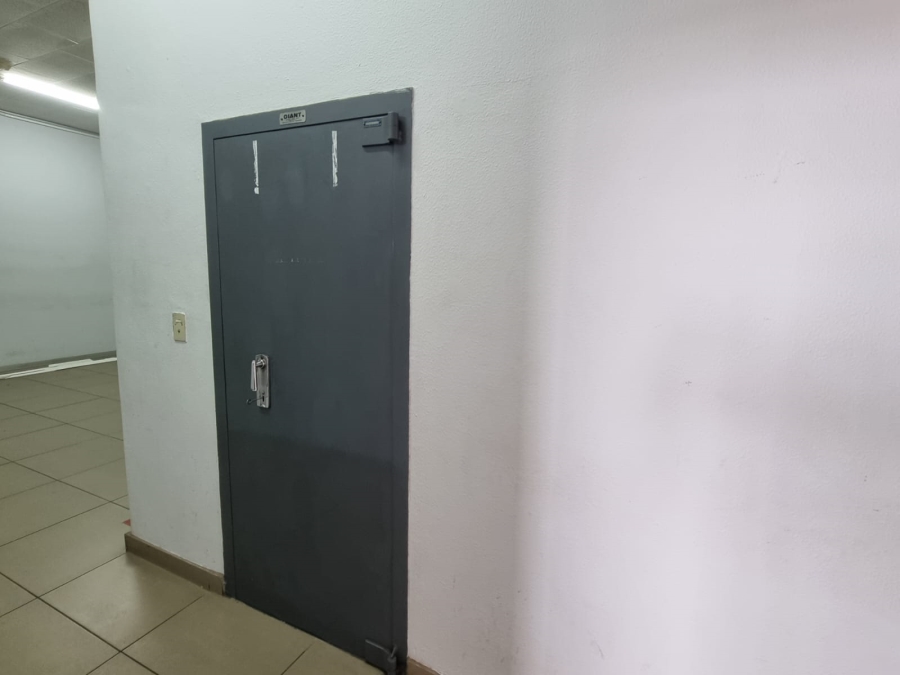 To Let commercial Property for Rent in Florida Gauteng