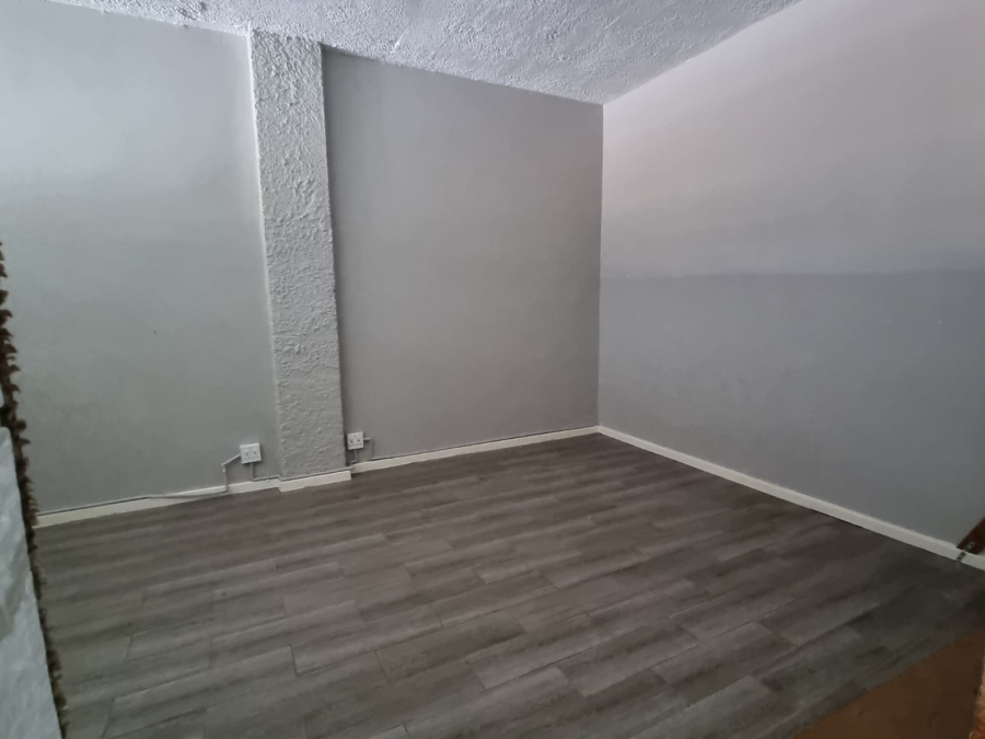 To Let commercial Property for Rent in Florida Gauteng