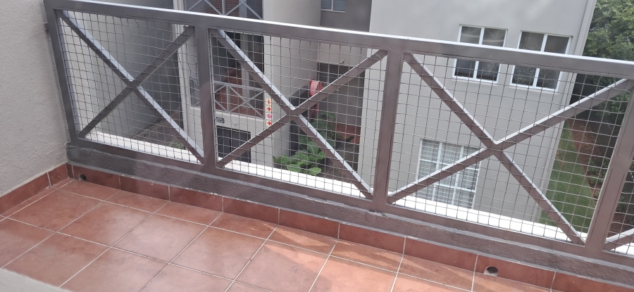 To Let 1 Bedroom Property for Rent in Melville Gauteng