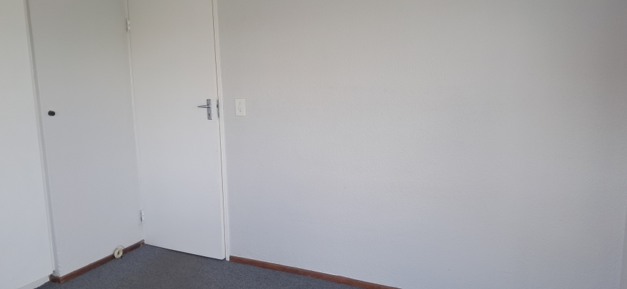 To Let 1 Bedroom Property for Rent in Melville Gauteng