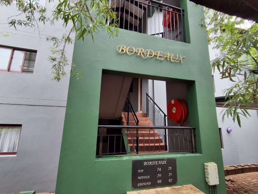 2 Bedroom Property for Sale in Honeydew Grove Gauteng