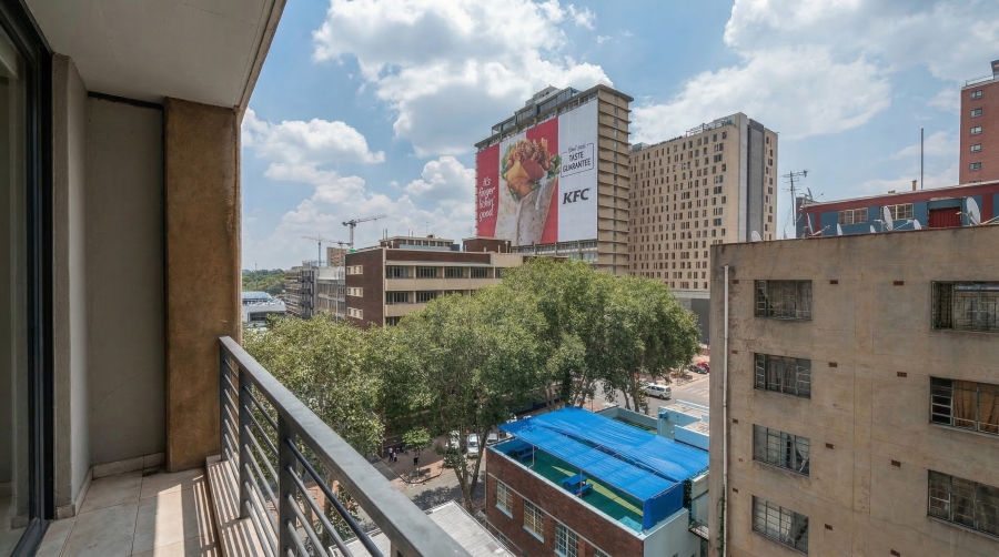 1 Bedroom Property for Sale in Braamfontein Gauteng