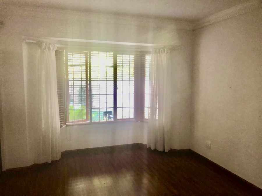 3 Bedroom Property for Sale in Sunninghill Gauteng