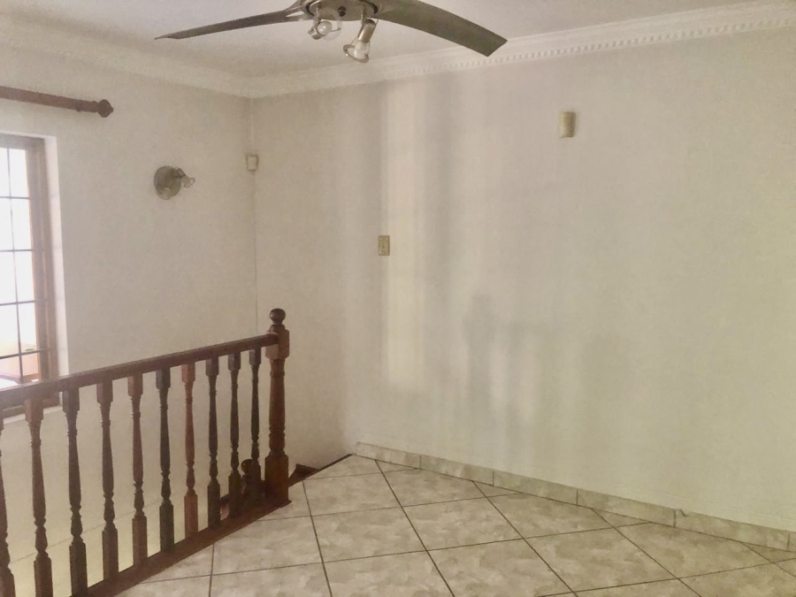 3 Bedroom Property for Sale in Sunninghill Gauteng