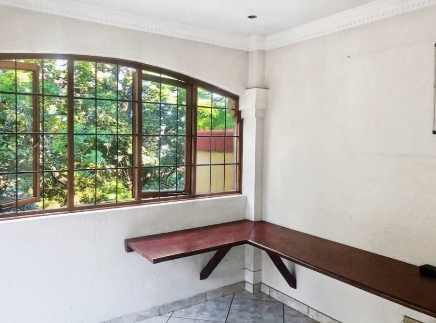 3 Bedroom Property for Sale in Sunninghill Gauteng