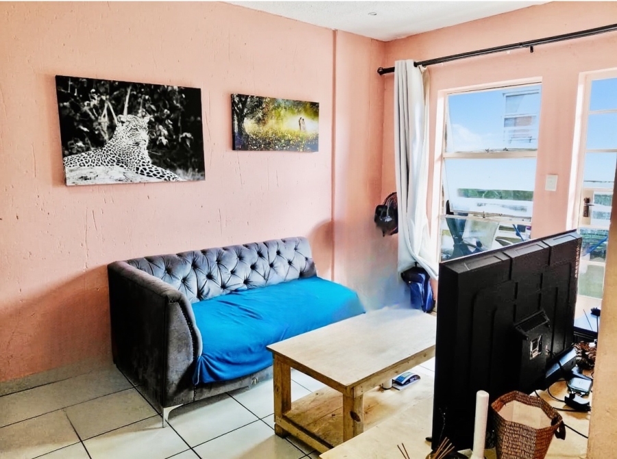 2 Bedroom Property for Sale in Buccleuch Gauteng