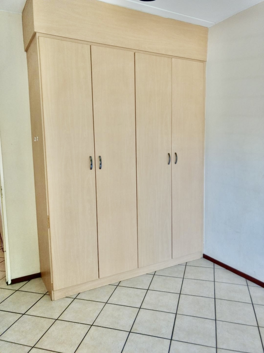 To Let 2 Bedroom Property for Rent in Sunninghill Gauteng