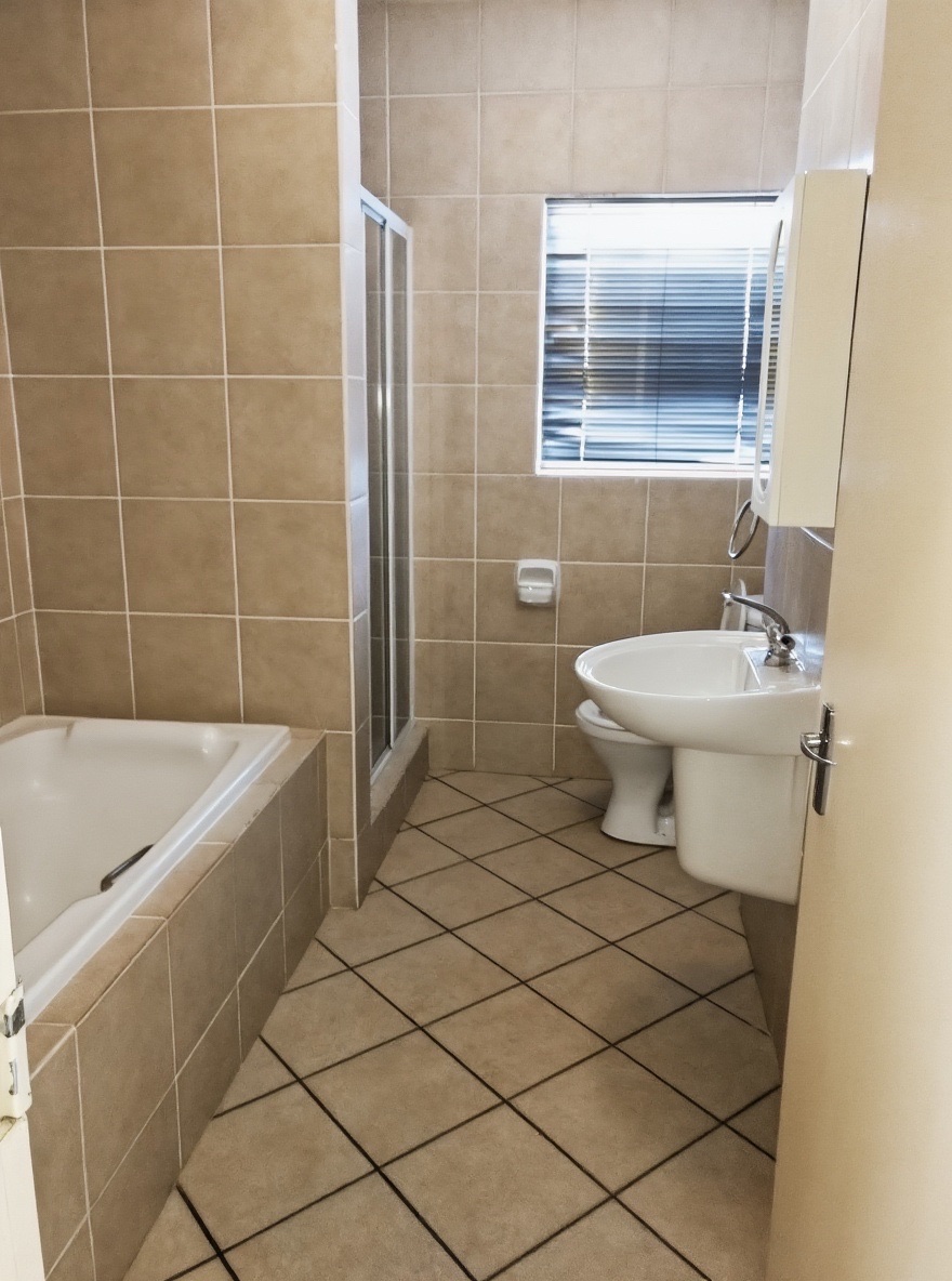 To Let 2 Bedroom Property for Rent in Sunninghill Gauteng