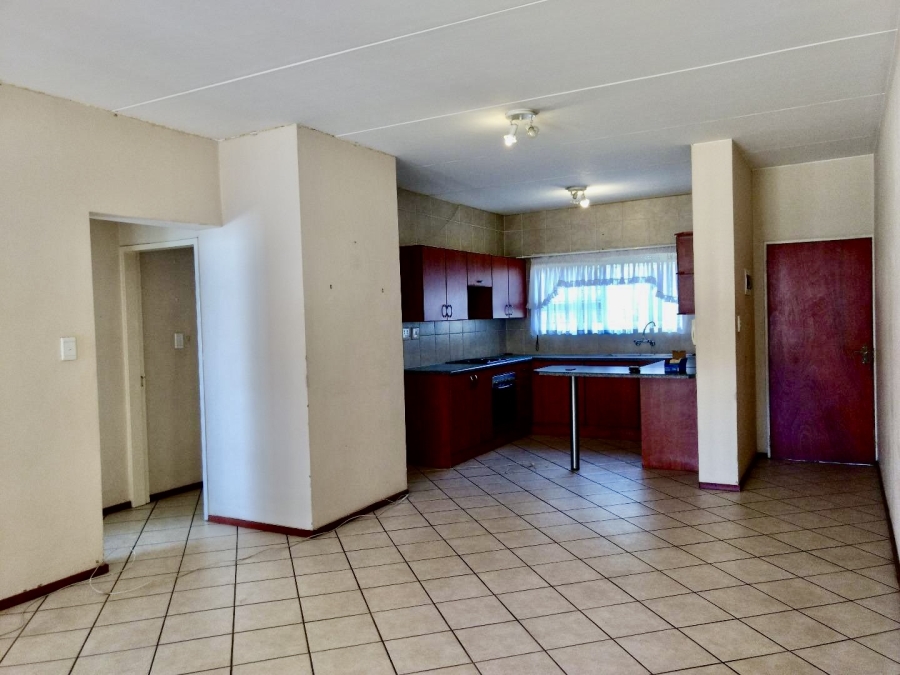 2 Bedroom Property for Sale in Sunninghill Gauteng