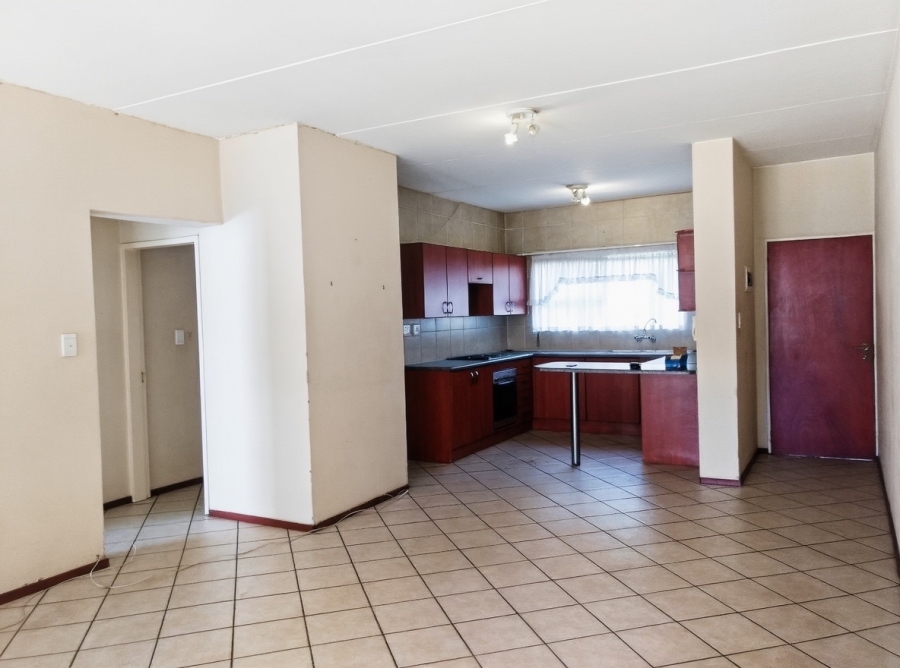 2 Bedroom Property for Sale in Sunninghill Gauteng