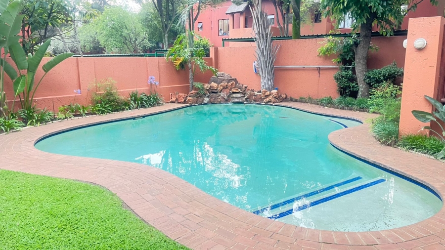1 Bedroom Property for Sale in Sunninghill Gauteng