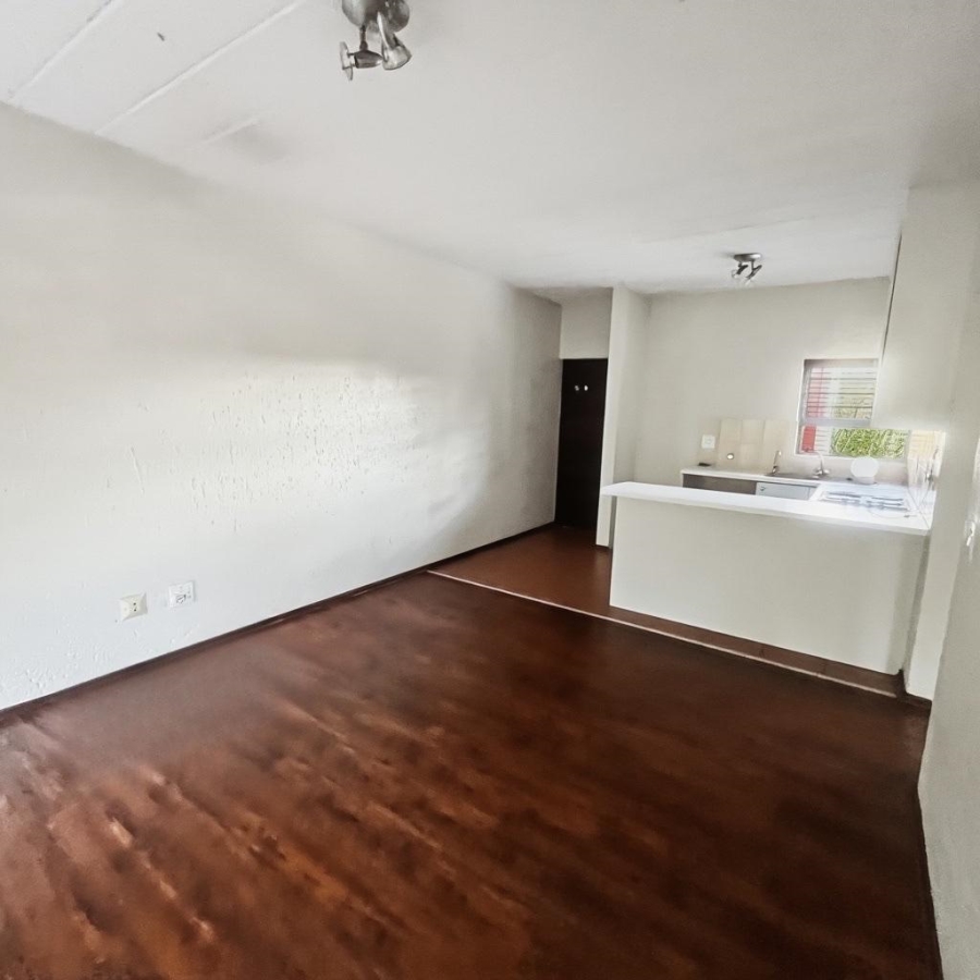 1 Bedroom Property for Sale in Sunninghill Gauteng