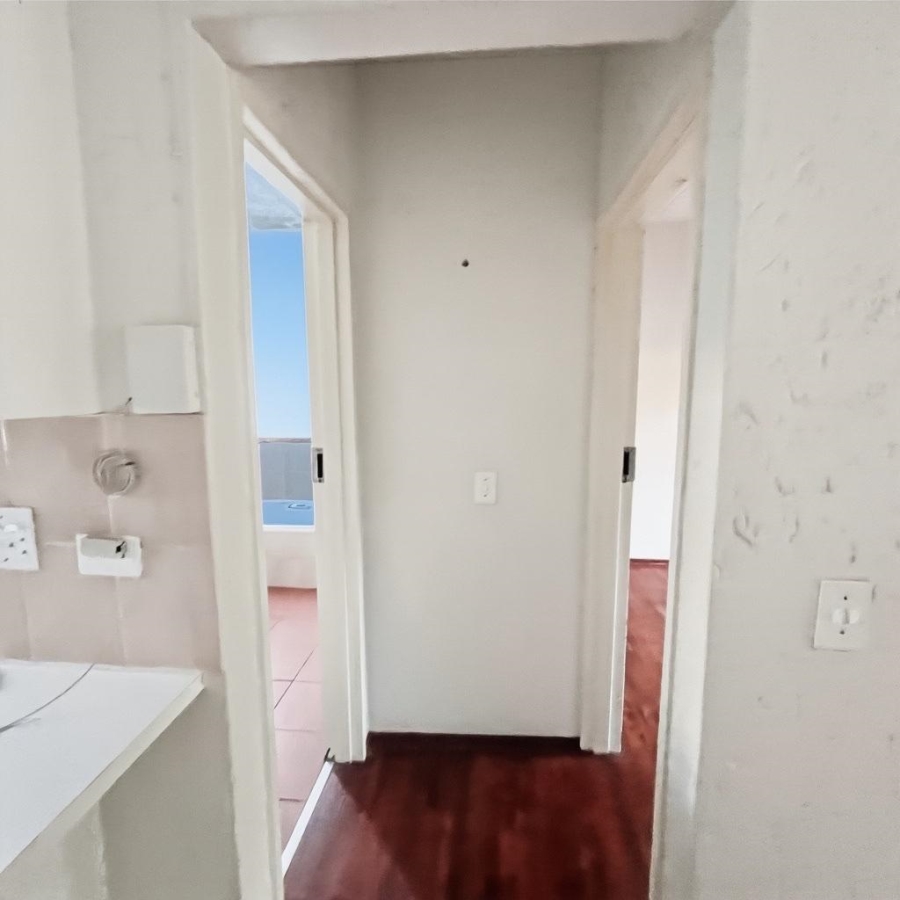 1 Bedroom Property for Sale in Sunninghill Gauteng