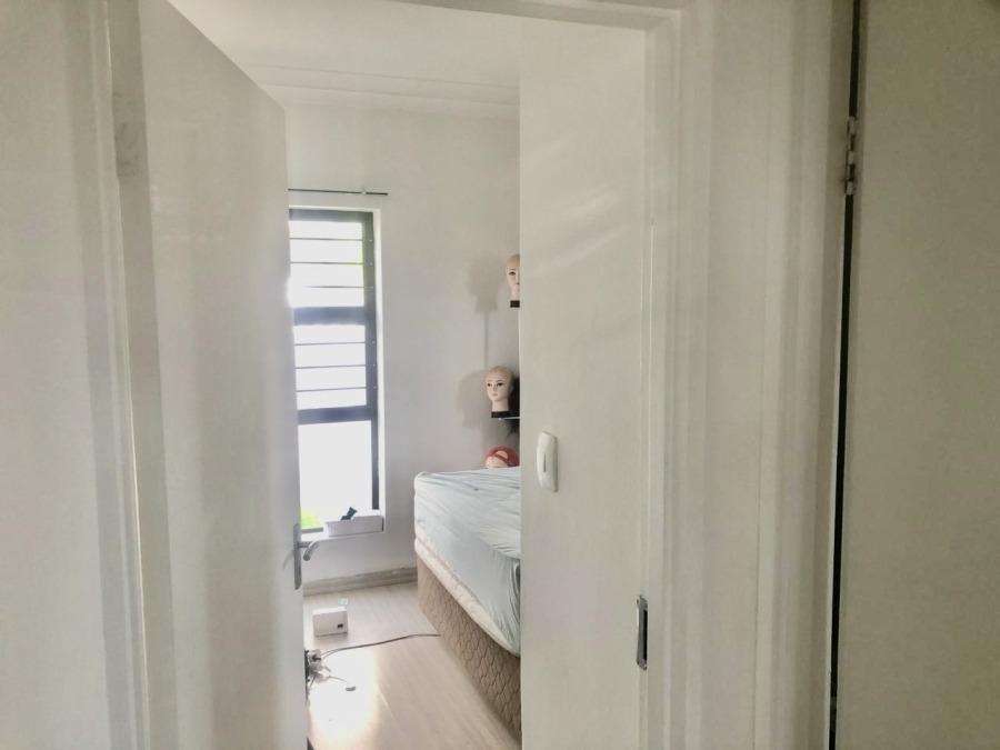 2 Bedroom Property for Sale in Barbeque Downs Gauteng