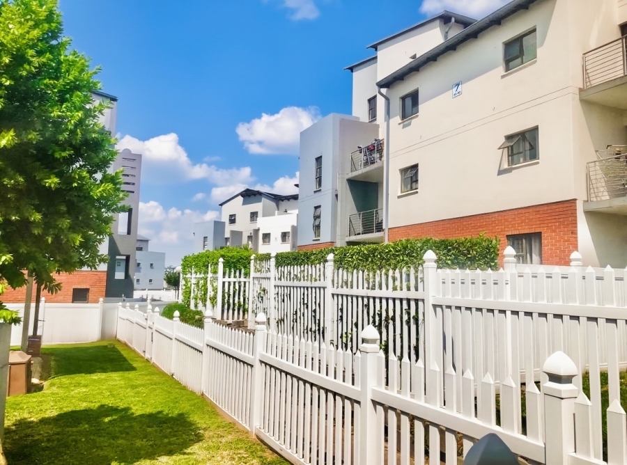 2 Bedroom Property for Sale in Barbeque Downs Gauteng