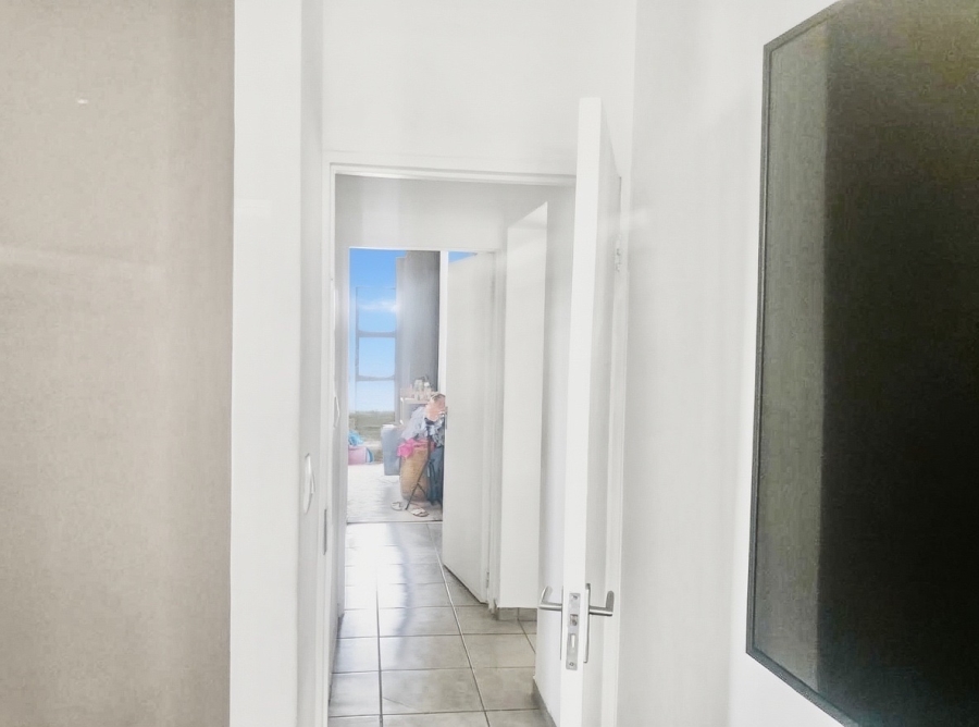 2 Bedroom Property for Sale in Barbeque Downs Gauteng