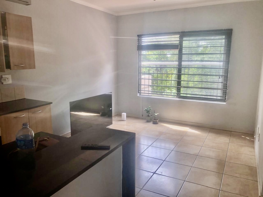 1 Bedroom Property for Sale in Sunninghill Gauteng