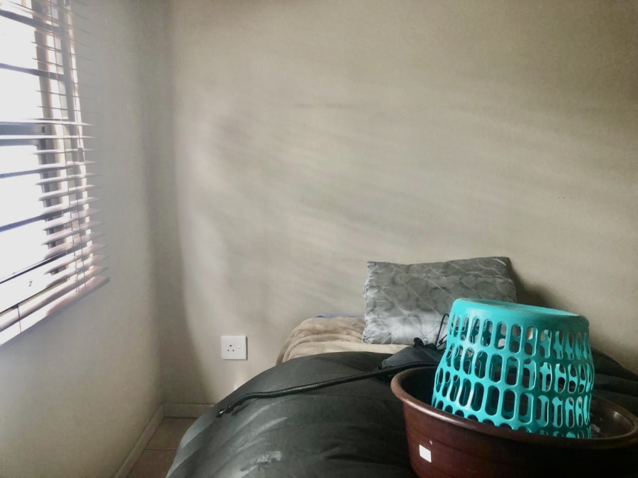 1 Bedroom Property for Sale in Sunninghill Gauteng