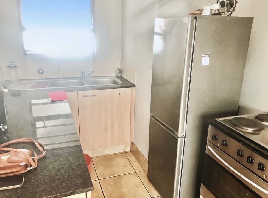 1 Bedroom Property for Sale in Sunninghill Gauteng