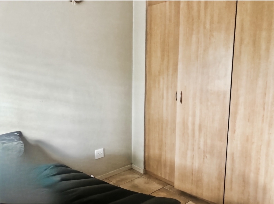 1 Bedroom Property for Sale in Sunninghill Gauteng