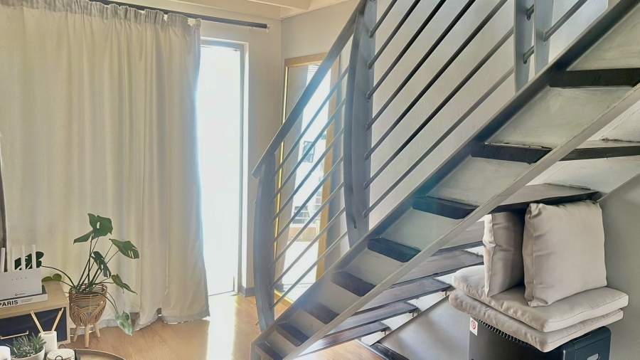 1 Bedroom Property for Sale in Sunninghill Gauteng