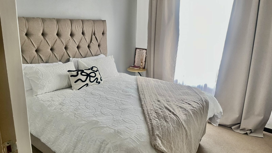 1 Bedroom Property for Sale in Sunninghill Gauteng