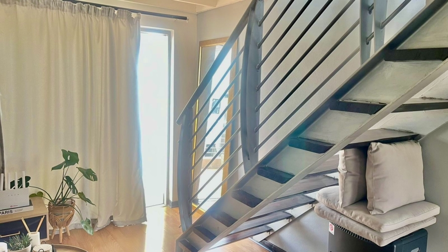 1 Bedroom Property for Sale in Sunninghill Gauteng