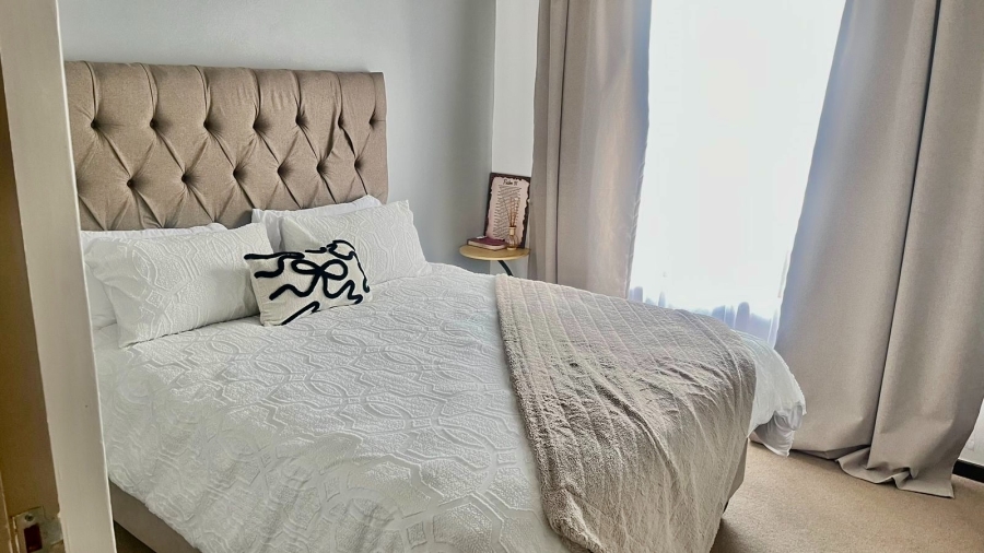 1 Bedroom Property for Sale in Sunninghill Gauteng