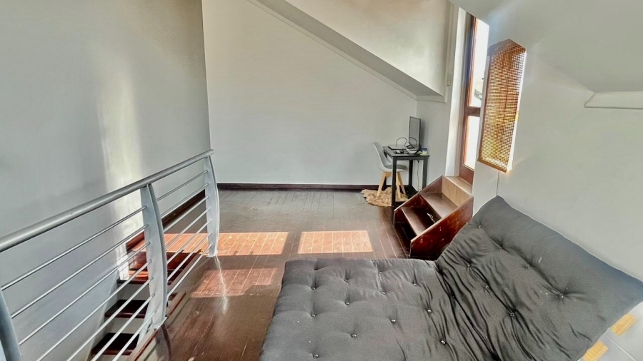 1 Bedroom Property for Sale in Sunninghill Gauteng