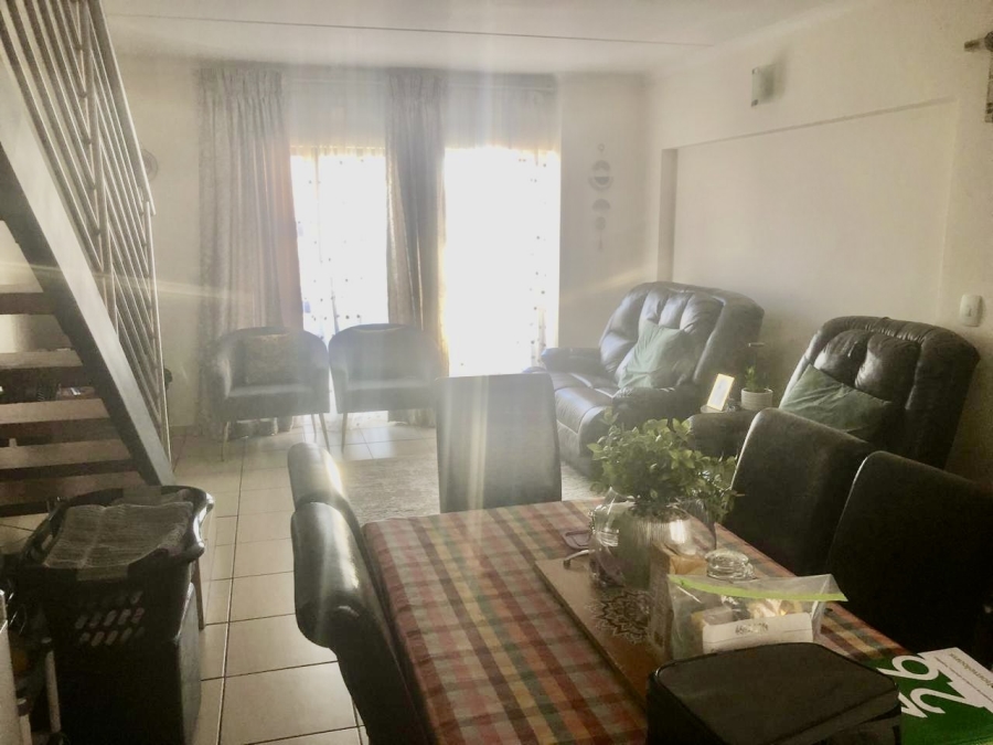 3 Bedroom Property for Sale in Barbeque Downs Gauteng