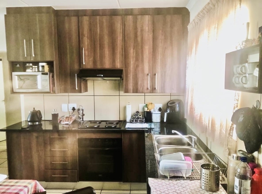 3 Bedroom Property for Sale in Barbeque Downs Gauteng