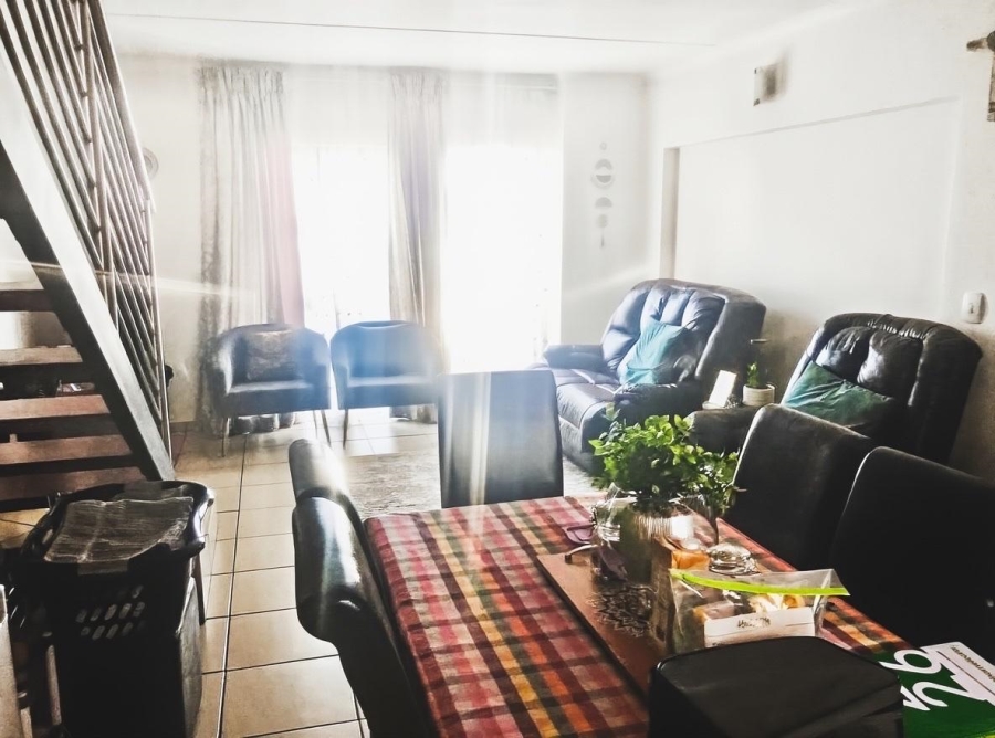 3 Bedroom Property for Sale in Barbeque Downs Gauteng