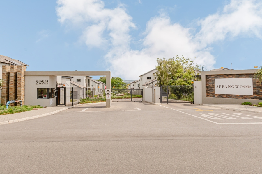 To Let 3 Bedroom Property for Rent in Fourways Gauteng