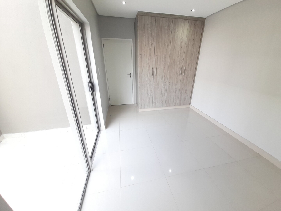 To Let 2 Bedroom Property for Rent in Broadacres Gauteng