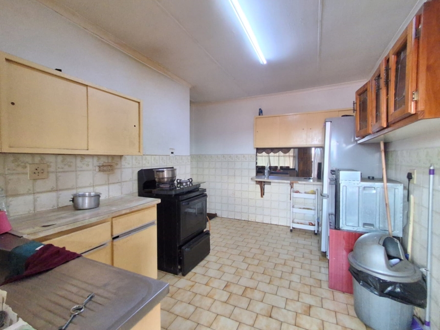 2 Bedroom Property for Sale in Meyerton Central Gauteng