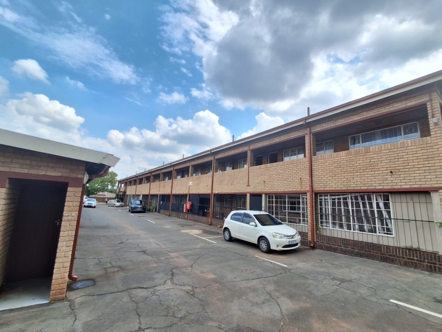 2 Bedroom Property for Sale in Meyerton Central Gauteng
