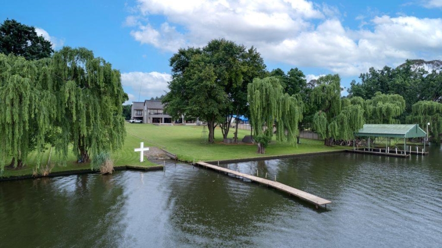 5 Bedroom Property for Sale in Kaalplaats West Gauteng