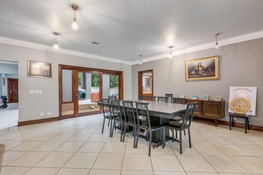 5 Bedroom Property for Sale in Kaalplaats West Gauteng