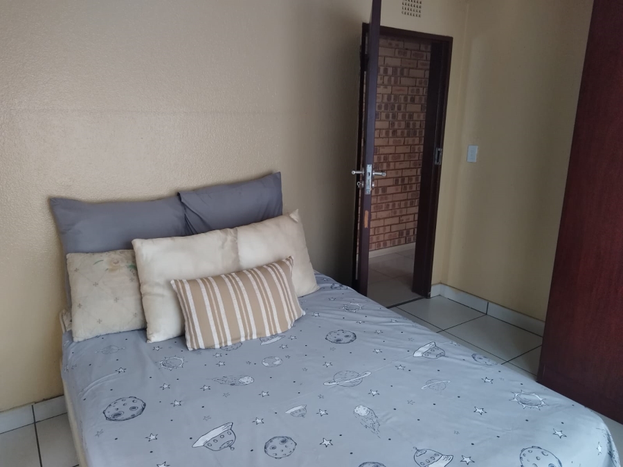 To Let 3 Bedroom Property for Rent in Hospital View Gauteng