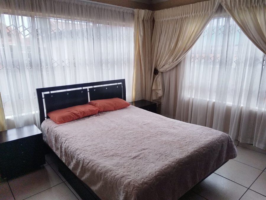 To Let 3 Bedroom Property for Rent in Hospital View Gauteng
