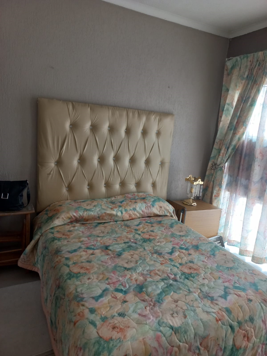 3 Bedroom Property for Sale in Rynsoord Gauteng