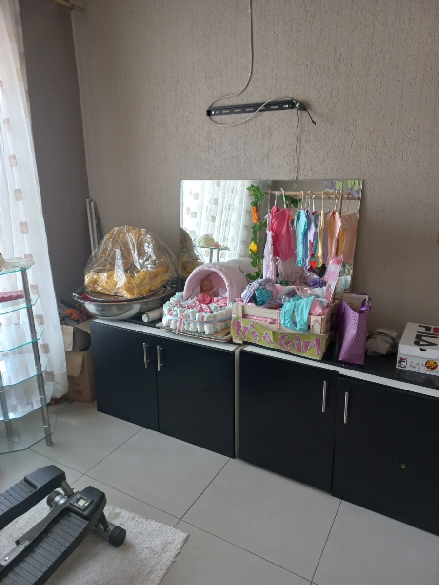 3 Bedroom Property for Sale in Rynsoord Gauteng