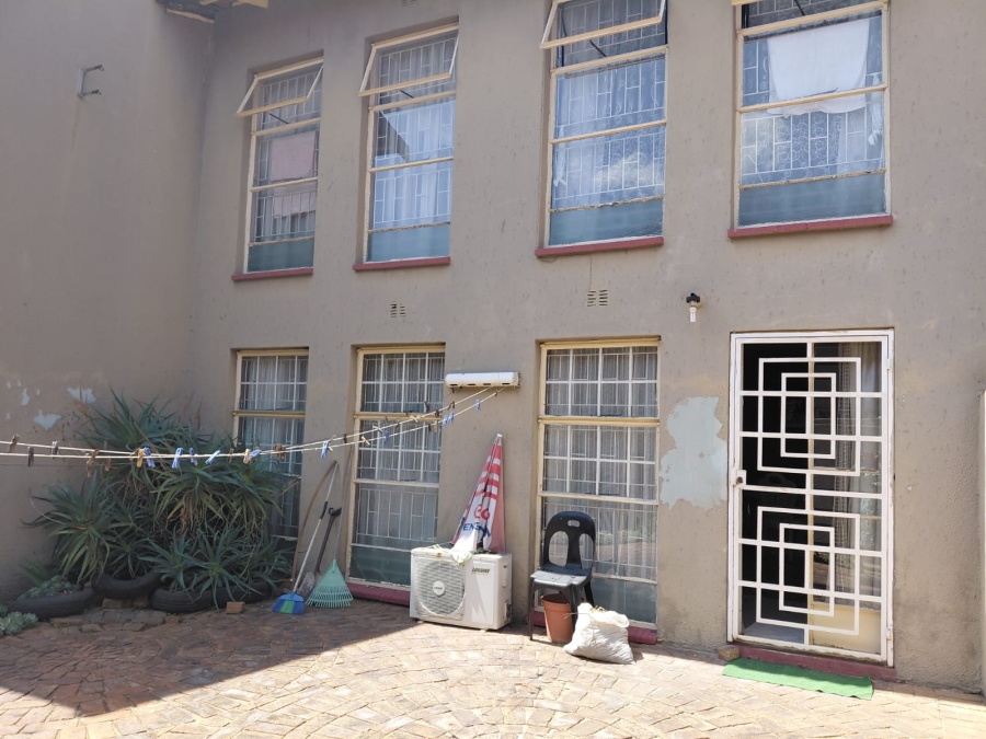 3 Bedroom Property for Sale in Rynsoord Gauteng