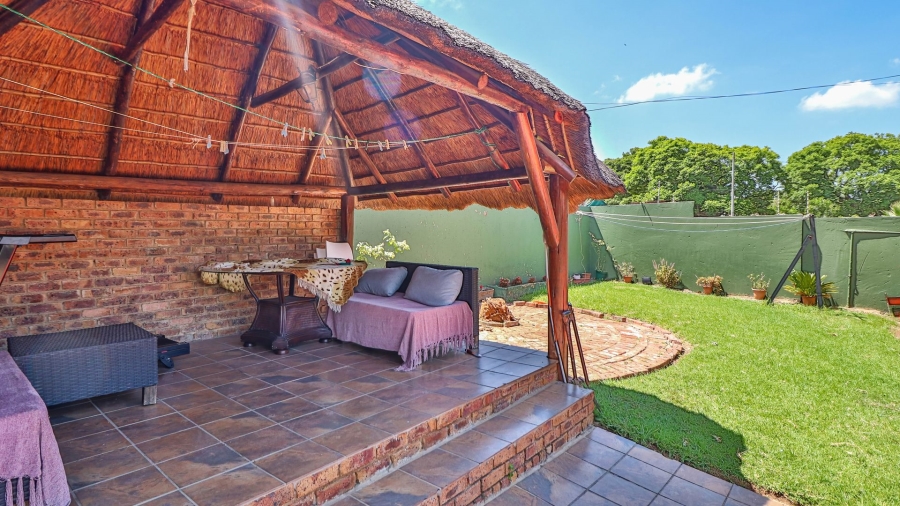 4 Bedroom Property for Sale in Savoy Estate Gauteng