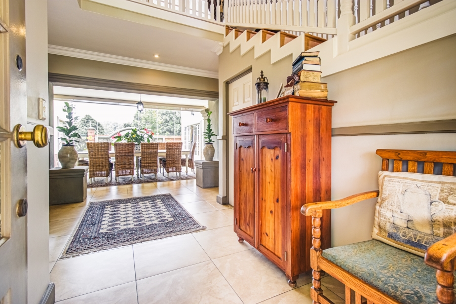 6 Bedroom Property for Sale in Rynfield Gauteng