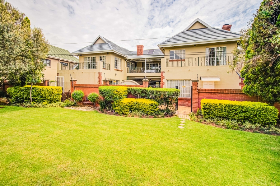 6 Bedroom Property for Sale in Rynfield Gauteng