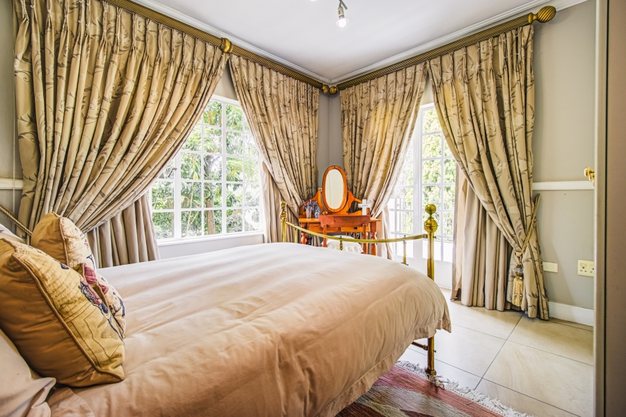 6 Bedroom Property for Sale in Rynfield Gauteng