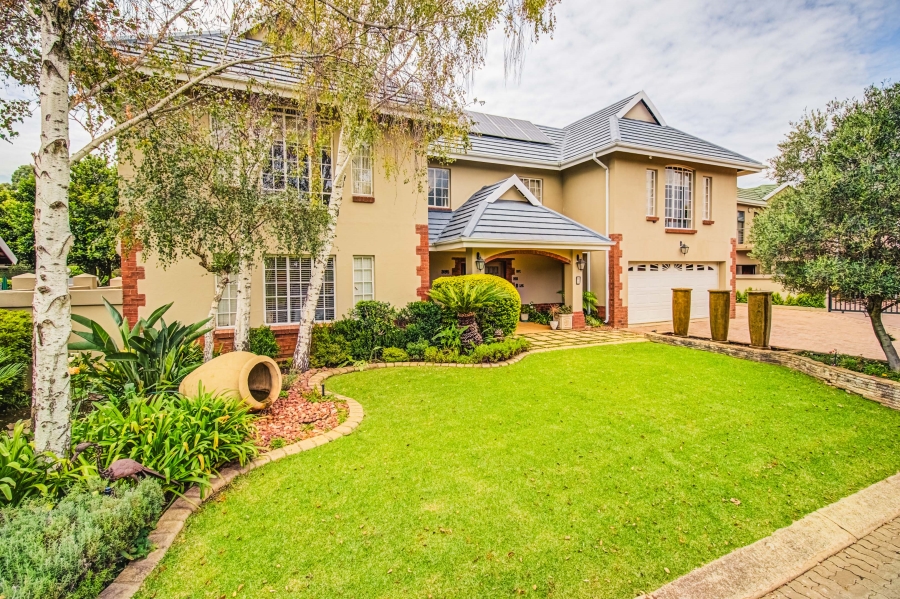 6 Bedroom Property for Sale in Rynfield Gauteng